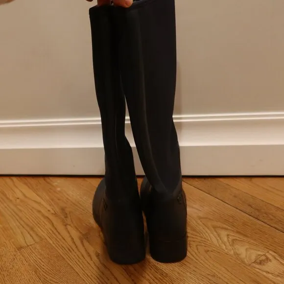 Tory Burch April Tall Rain boot rubber neoprene 9 navy logo pull heel waterproof