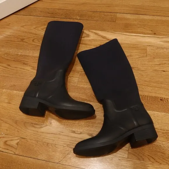Tory Burch April Tall Rain boot rubber neoprene 9 navy logo pull heel waterproof