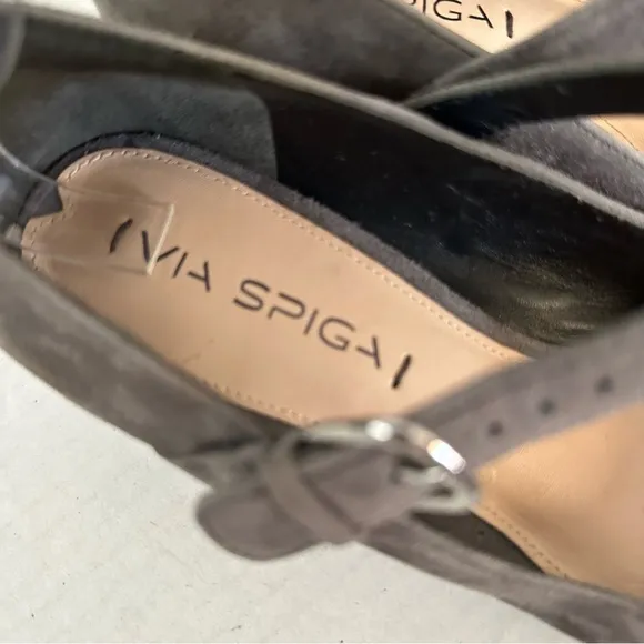 Via Spiga Pumps Mary Jane Low Block Heel Suede Dark Grey Size 7.5 NEW