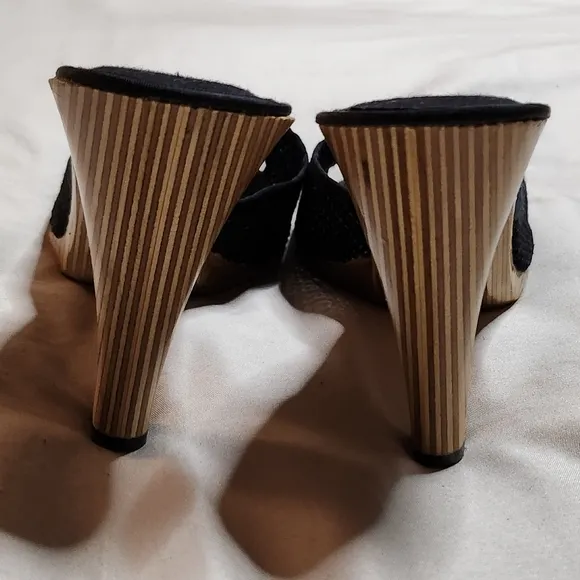 Vintage Joval No Providence Tom Black Backless Fabric/Tan Wood Heels Size 7